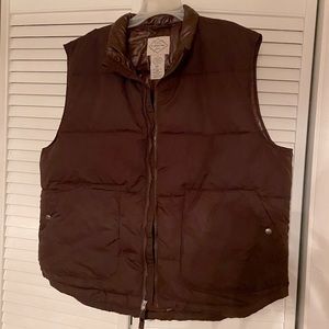 St. John’s Bay Men’s Vest